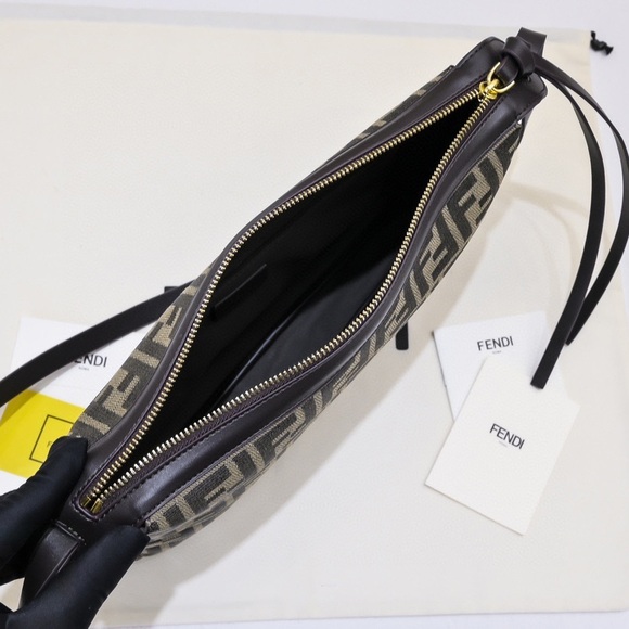 Fendi Monogram Black and Brown Shoulder Bag - Picture 9 of 9